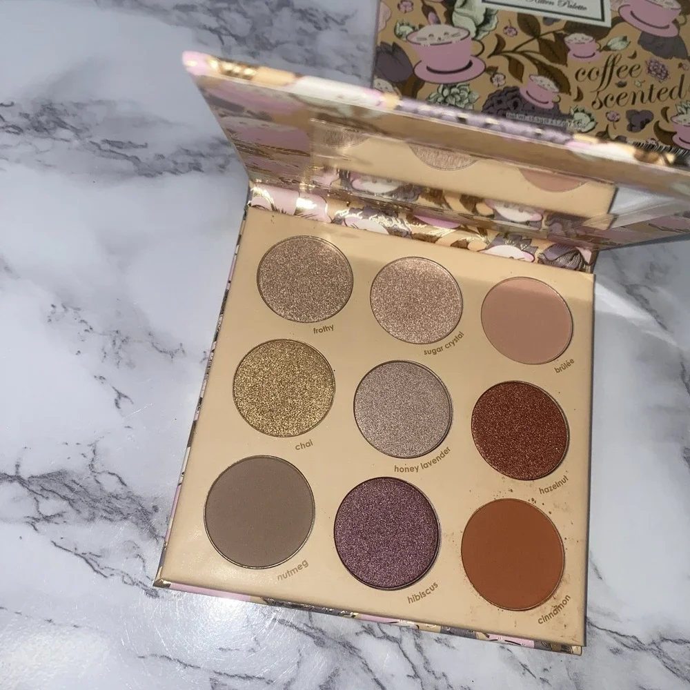 Winky Lux Latte Kitten Eyeshadow Palette 9 Shades Coffee Scented‎ NIB